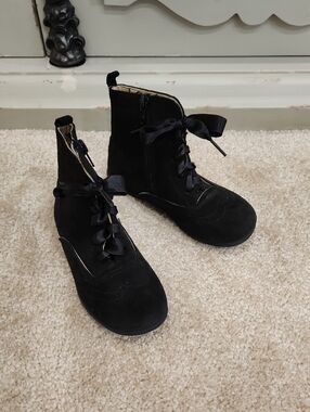 OKAA Girls Black Suede Ankle Boots Size EU 30/ US 12/ 12.5 Made In Spain
